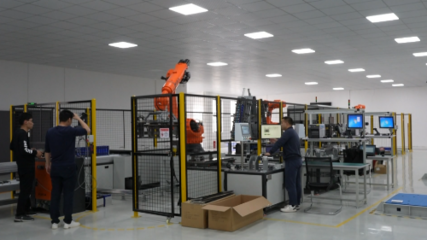 南豐縣人民政府 雙一號工程 南豐:優(yōu)服務 強舉措 電子信息首位產(chǎn)業(yè)加速發(fā)展