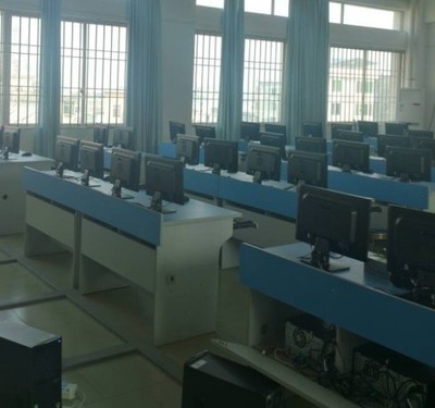 【供應(yīng)小學(xué)電腦實(shí)驗(yàn)室成套設(shè)備 多媒體平臺等設(shè)備】價(jià)格,廠家,圖片,其他實(shí)驗(yàn)室儀器、配套設(shè)備,廣州市科勝信息技術(shù)-